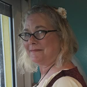 Meet your Posher, Kim